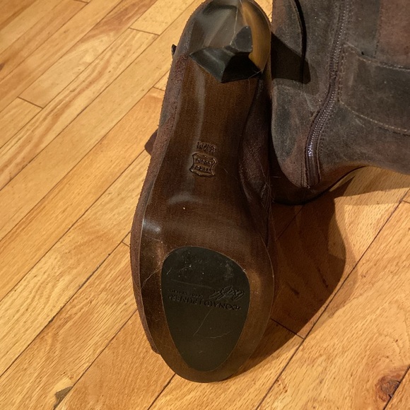 Peek toe cutie booties! - Picture 10 of 11